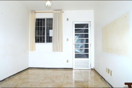 Sala de apartamento à venda com 2 quartos, 45m² em Vitoria, Belo Horizonte