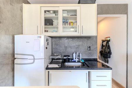 Cozinha de kitnet/studio à venda com 1 quarto, 23m² em Vila Buarque, São Paulo
