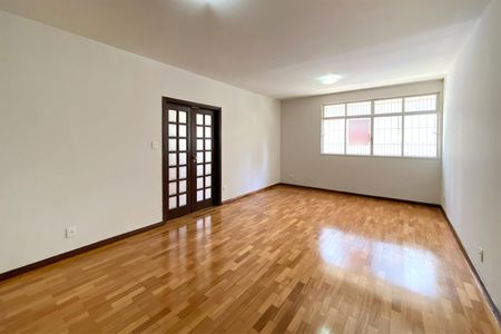 Sala de apartamento à venda com 4 quartos, 190m² em Funcionários, Belo Horizonte