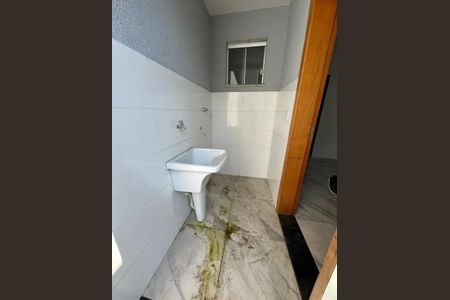 Área de serviço de casa à venda com 3 quartos, 105m² em Sinimbu, Belo Horizonte