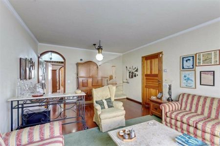 Casa à venda com 3 quartos, 150m² em Jardim Umuarama, São Paulo