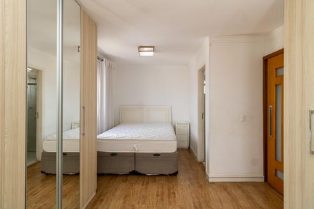Suíte de apartamento para alugar com 1 quarto, 71m² em Vila Isolina Mazzei, São Paulo