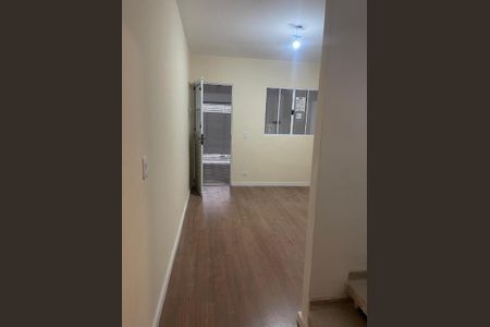 Foto 11 de casa à venda com 4 quartos, 152m² em Metalúrgicos, Osasco