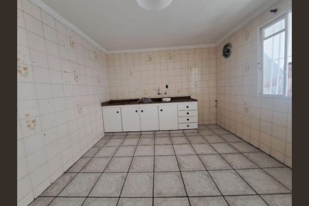 Cozinha 2 de casa à venda com 3 quartos, 112m² em Metalúrgicos, Osasco