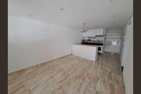 Sala de casa à venda com 3 quartos, 112m² em Metalúrgicos, Osasco