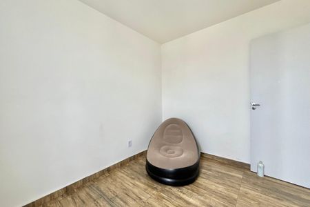 Quarto 1 de apartamento para alugar com 2 quartos, 33m² em Jardim Itacolomi, São Paulo