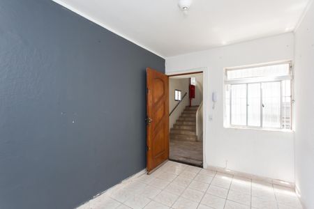 Sala  de apartamento para alugar com 2 quartos, 50m² em Itaquera, São Paulo