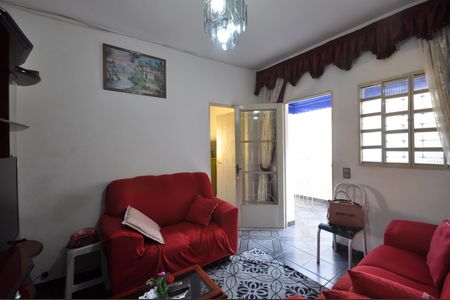 Sala de casa para alugar com 1 quarto, 80m² em Parque Edu Chaves, São Paulo