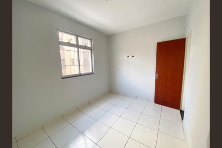 Apartamento para alugar com 2 quartos, 55m² em Diamante, Contagem