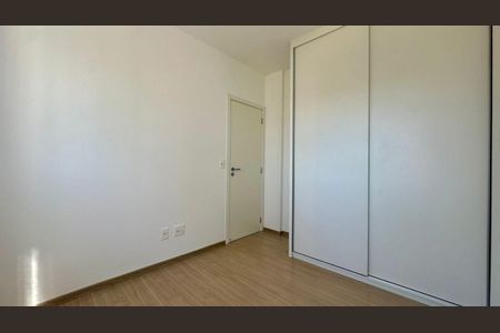 Quarto  de apartamento para alugar com 3 quartos, 80m² em Sagrada Família, Belo Horizonte
