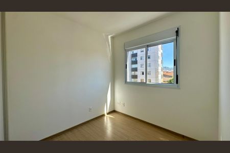 Quarto  de apartamento para alugar com 3 quartos, 80m² em Sagrada Família, Belo Horizonte