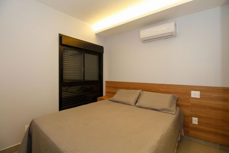 Quarto de apartamento para alugar com 1 quarto, 35m² em Pinheiros, São Paulo