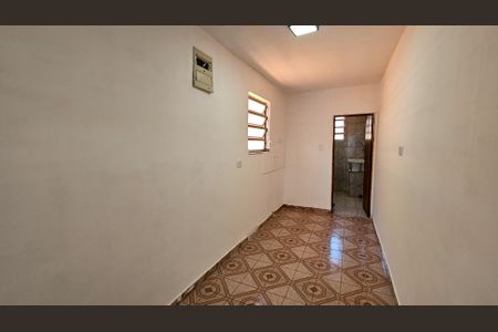 Sala de kitnet/studio para alugar com 1 quarto, 30m² em Vila Santana, São Paulo
