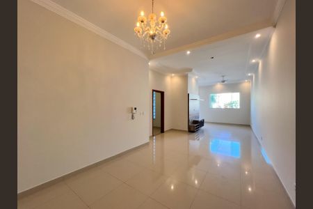 Sala de Jantar de casa para alugar com 3 quartos, 201m² em Parque Nova Suica, Valinhos