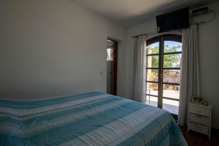 Suite de casa à venda com 3 quartos, 137m² em Jardim Monte Kemel, São Paulo