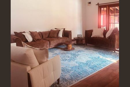 Casa à venda com 4 quartos, 350m² em Residencial Dez (Alphaville), Santana de Parnaíba