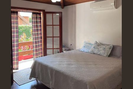 Casa à venda com 4 quartos, 350m² em Residencial Dez (Alphaville), Santana de Parnaíba