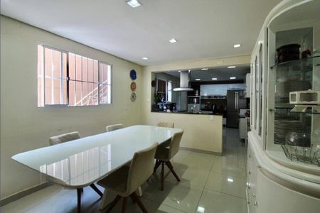 Casa à venda com 3 quartos, 174m² em Jardim Promissao, São Paulo