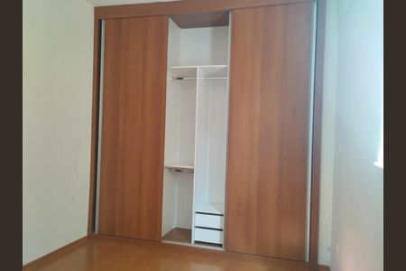 Apartamento à venda com 3 quartos, 75m² em Estoril, Belo Horizonte