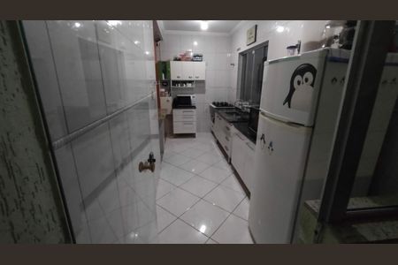 Casa à venda com 2 quartos, 73m² em Vila Curuçá, Santo André