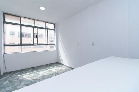 Studio de kitnet/studio para alugar com 0 quarto, 23m² em Liberdade, São Paulo
