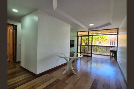 Sala  de apartamento para alugar com 2 quartos, 85m² em Recreio dos Bandeirantes, Rio de Janeiro