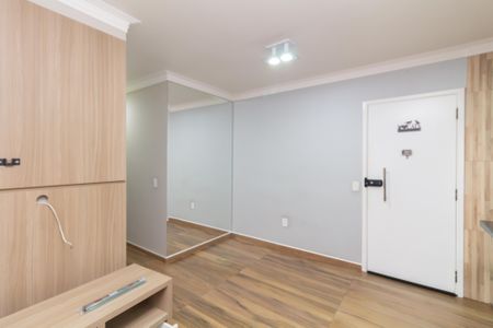 Sala de apartamento para alugar com 2 quartos, 45m² em Jardim Helena, São Paulo