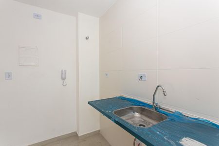 Cozinha de kitnet/studio à venda com 1 quarto, 27m² em Vila Carrão, São Paulo