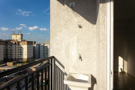 Varanda de kitnet/studio à venda com 1 quarto, 27m² em Vila Carrão, São Paulo