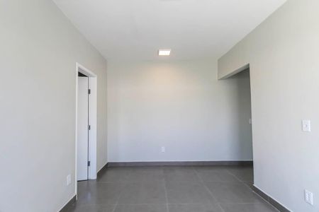 Casa de Condomínio para alugar com 1 quarto, 40m² em Vila Lucia, São Paulo