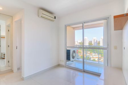 Sala de apartamento para alugar com 1 quarto, 38m² em Santo Amaro, São Paulo