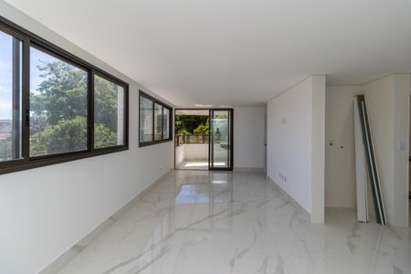 Apartamento à venda com 135m², 4 quartos e 4 vagasSala