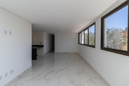 Sala de apartamento à venda com 4 quartos, 135m² em Santa Rosa, Belo Horizonte
