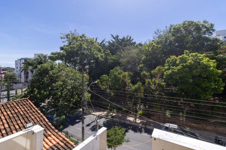 Apartamento à venda com 135m², 4 quartos e 4 vagasVista