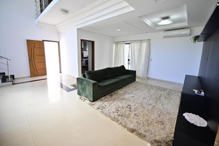 Casa de condomínio para alugar com 400m², 3 quartos e 4 vagas