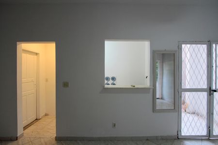 Casa de Condomínio para alugar com 2 quartos, 100m² em Itanhangá, Rio de Janeiro