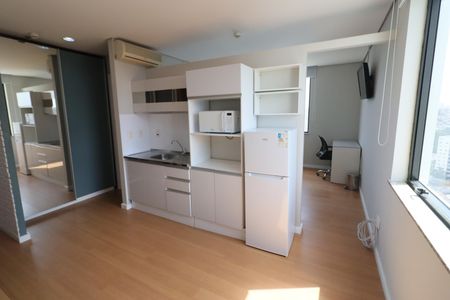 Cozinha de apartamento para alugar com 1 quarto, 32m² em Vila Osasco, Osasco