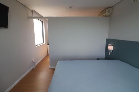 Quarto de apartamento para alugar com 1 quarto, 32m² em Vila Osasco, Osasco