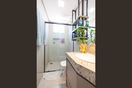 Apartamento para alugar com 98m², 3 quartos e 2 vagas Apartamento para alugar com 98m², 3 quartos e 2 vagasBanheiro Social