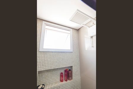 Apartamento para alugar com 98m², 3 quartos e 2 vagas Apartamento para alugar com 98m², 3 quartos e 2 vagasBanheiro Social