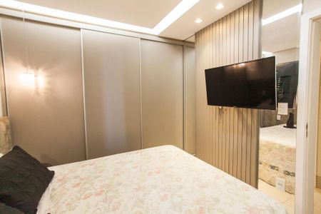 Apartamento para alugar com 98m², 3 quartos e 2 vagas Apartamento para alugar com 98m², 3 quartos e 2 vagasSuite