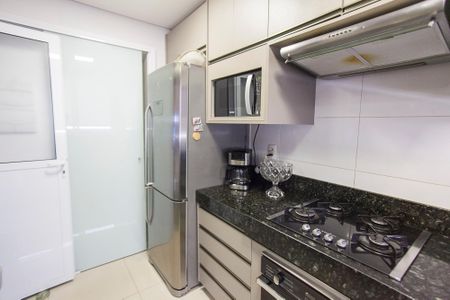 Apartamento para alugar com 98m², 3 quartos e 2 vagas Apartamento para alugar com 98m², 3 quartos e 2 vagasCozinha