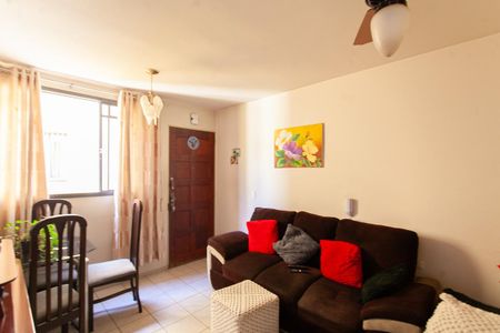 Sala de apartamento à venda com 3 quartos, 59m² em Santa Monica, Belo Horizonte