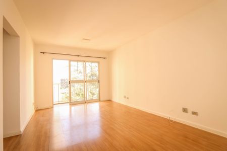 Sala de apartamento para alugar com 2 quartos, 58m² em Parque Taboao, Taboão da Serra