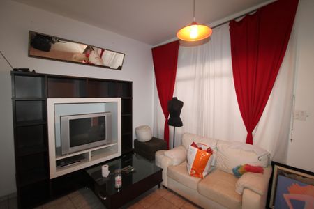 Sala de casa para alugar com 3 quartos, 135m² em Parada Inglesa, São Paulo