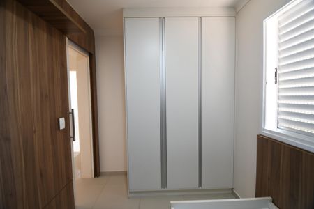 Quarto 1 de apartamento para alugar com 2 quartos, 76m² em Chácara Primavera, Campinas