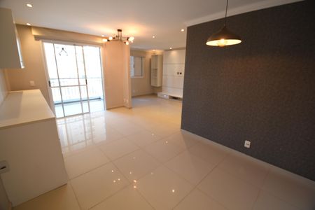 Sala de apartamento para alugar com 2 quartos, 76m² em Chácara Primavera, Campinas