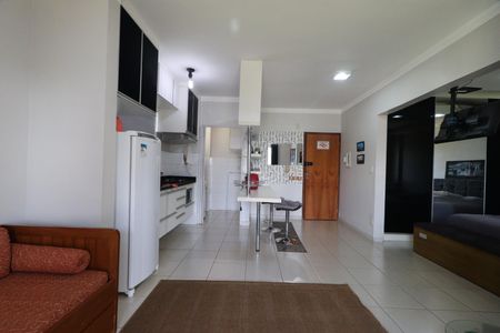 Sala de kitnet/studio para alugar com 1 quarto, 51m² em Nova Aliança, Ribeirão Preto