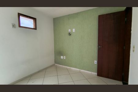 Quarto q de apartamento para alugar com 2 quartos, 50m² em Recreio dos Bandeirantes, Rio de Janeiro