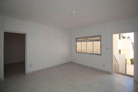 Sala  de casa para alugar com 2 quartos, 100m² em Vila Mazzei, São Paulo